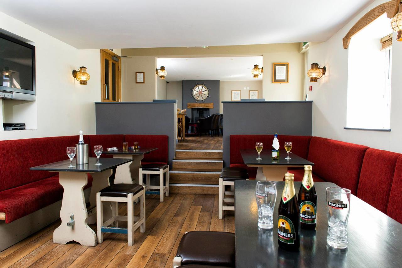 Hotel The Ship Aberdaron